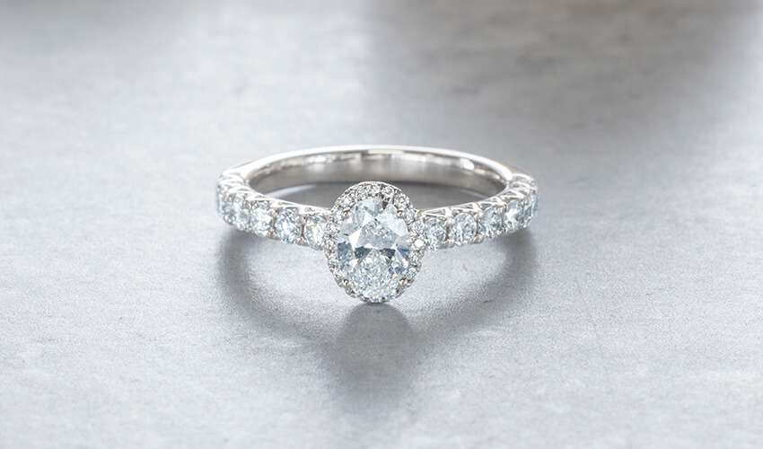 Grown Brilliance Oval Shaped Diamonds