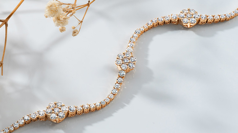 Lab grown diamond gold bracelet