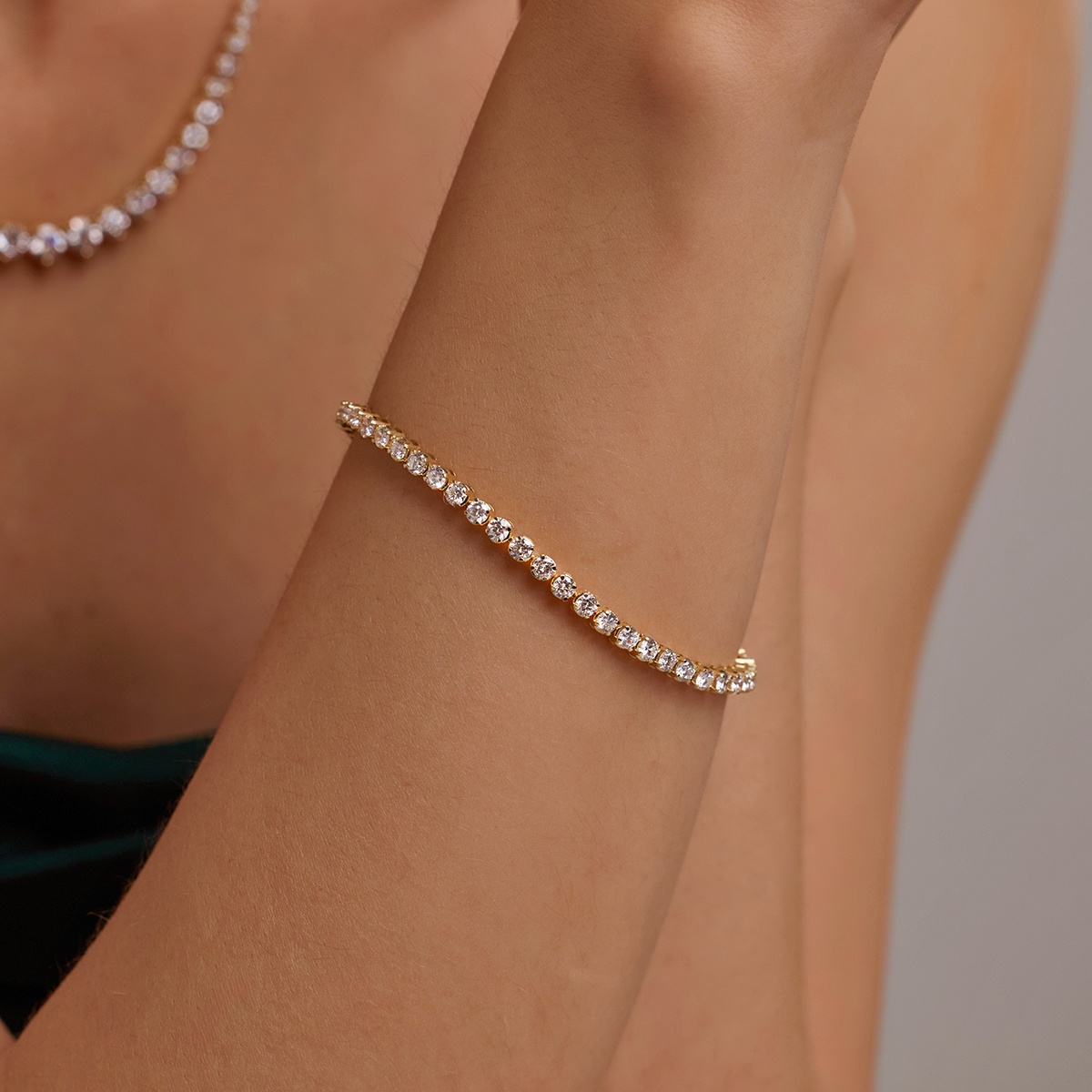 5 ctw Round Lab Grown Diamond Four-Prong Tennis Bracelet - 7 Inches