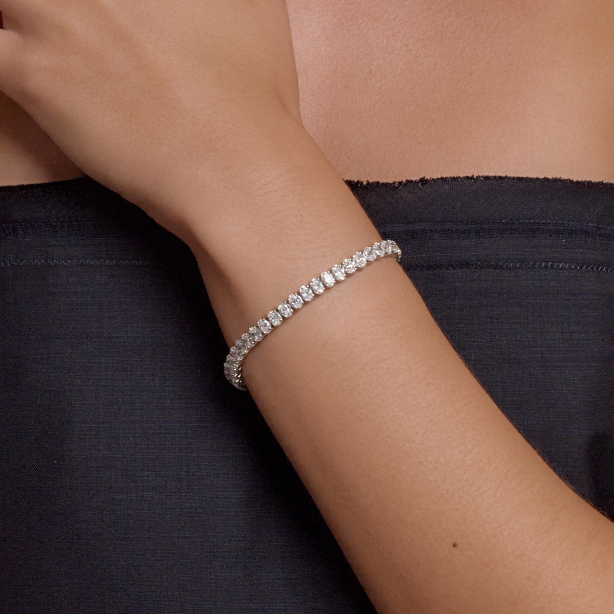 7 ctw Oval Lab Grown Diamond Tennis Bracelet - 7 Inches