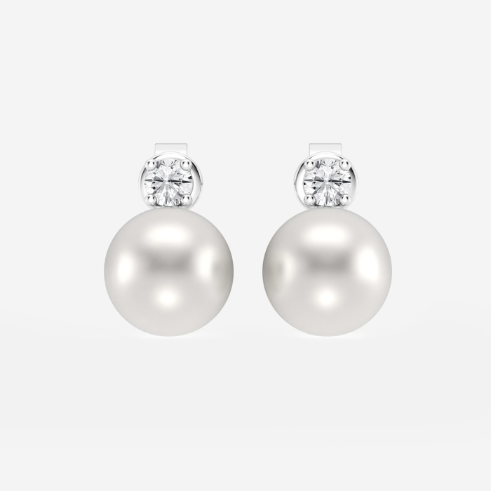 8.5 - 9.0 mm Cultured Freshwater Pearl and 1/5 ctw Lab Grown Diamond Stud Earrings