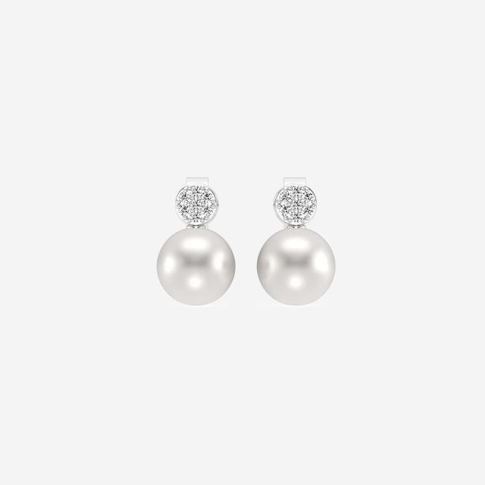 7.5 - 8.0 mm Cultured Freshwater Pearl and 1/10 ctw Lab Grown Diamond Stud Earrings
