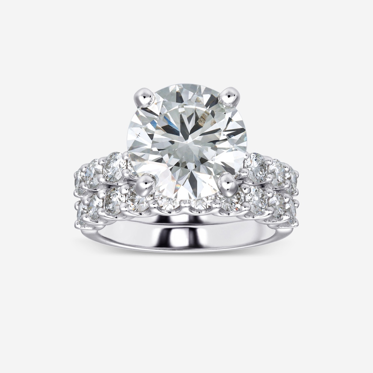 7 1/4 ctw Round Diamond Bridal Set