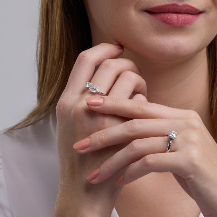 1 1/2 Toi Et Moi Pear and Oval Fashion Ring