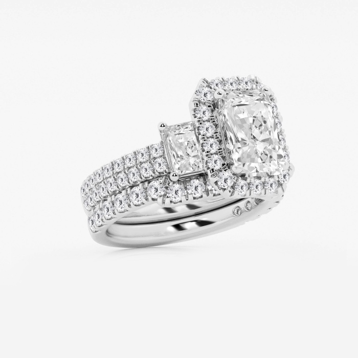 4 1/3 ctw Radiant Lab Grown Diamond Bridal Set