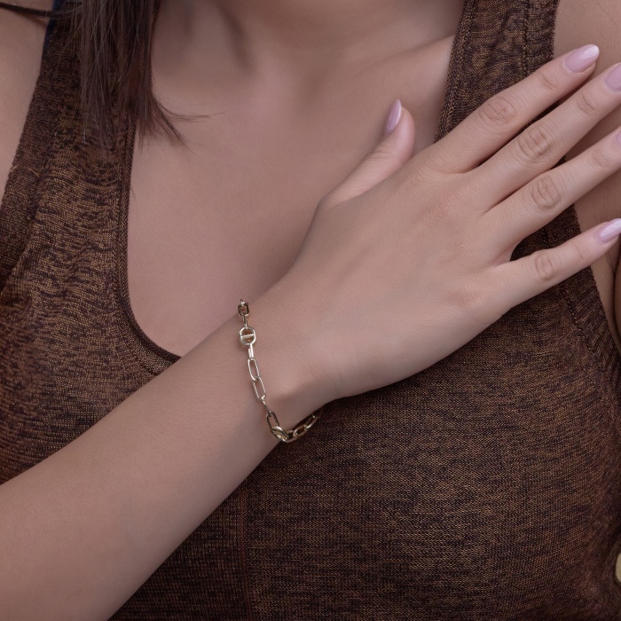 Plain Gold Paper Clip Anchor Station Bracelet